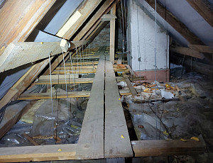 Zateplení rodinného domu pomocí foukané izolace